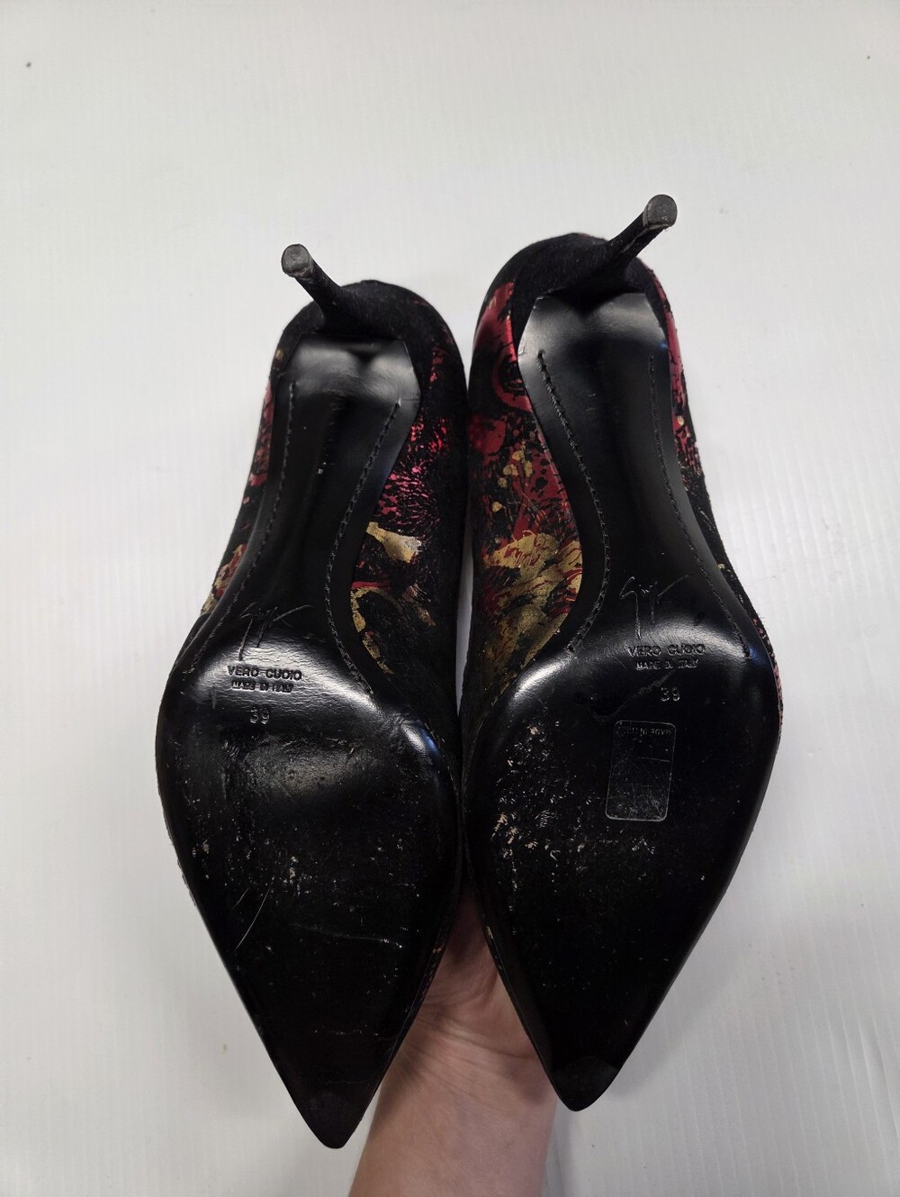 Giuseppe Zanotti Black Velvet Red & Gold Metallic Firework Pumps Stiletto Sz 39 - Picture 7 of 11